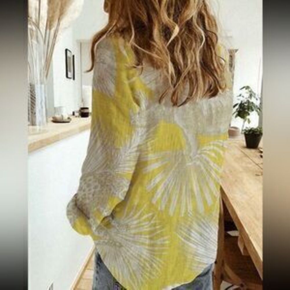 Boho Tropical Leopard Print Button down Shirt - Picture 2 of 2